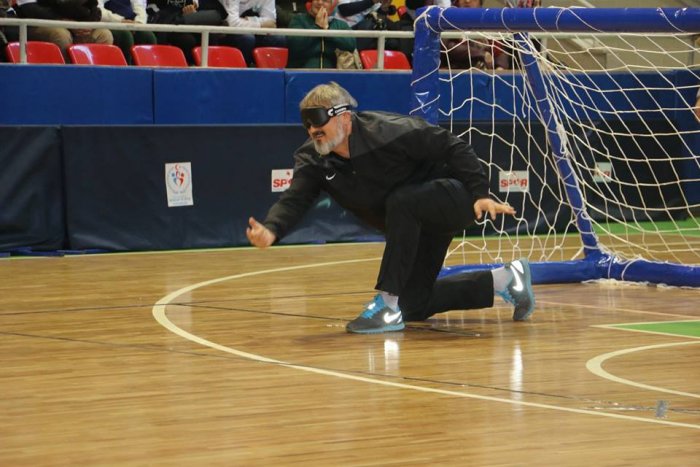 "AŞMAK İÇİN HAREKET ET"