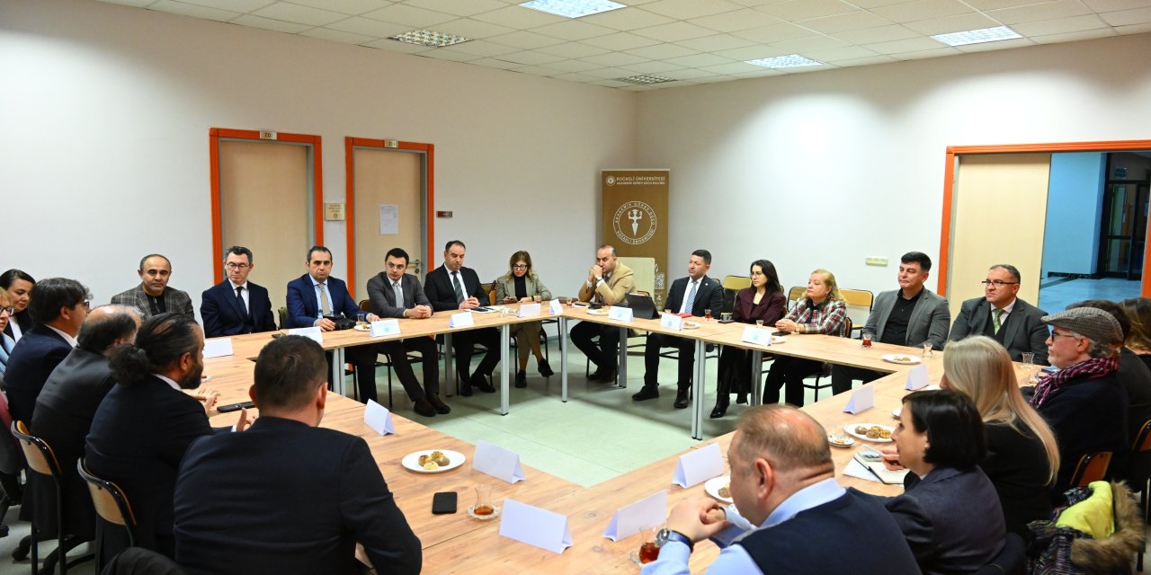 KOÜ’de  “Kocaeli Hukuk Zirvesi”  Hazırlık Toplantısı Gerçekleştirildi