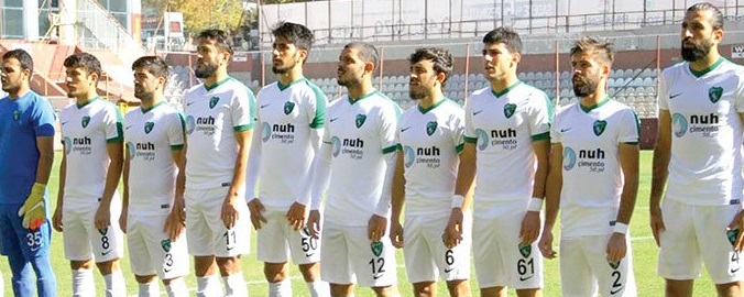 KOCAELİSPOR FIRSAT TEPTİ