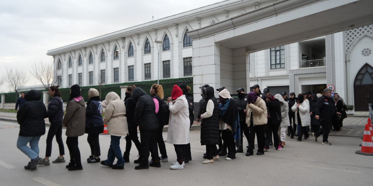 61 şüpheli adliyeye sevk edildi