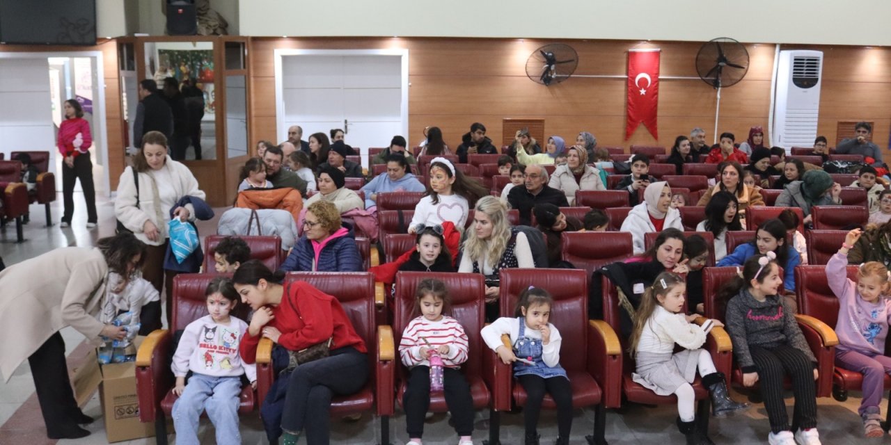 İzmit Belediyesinden Sömestr Şenliği