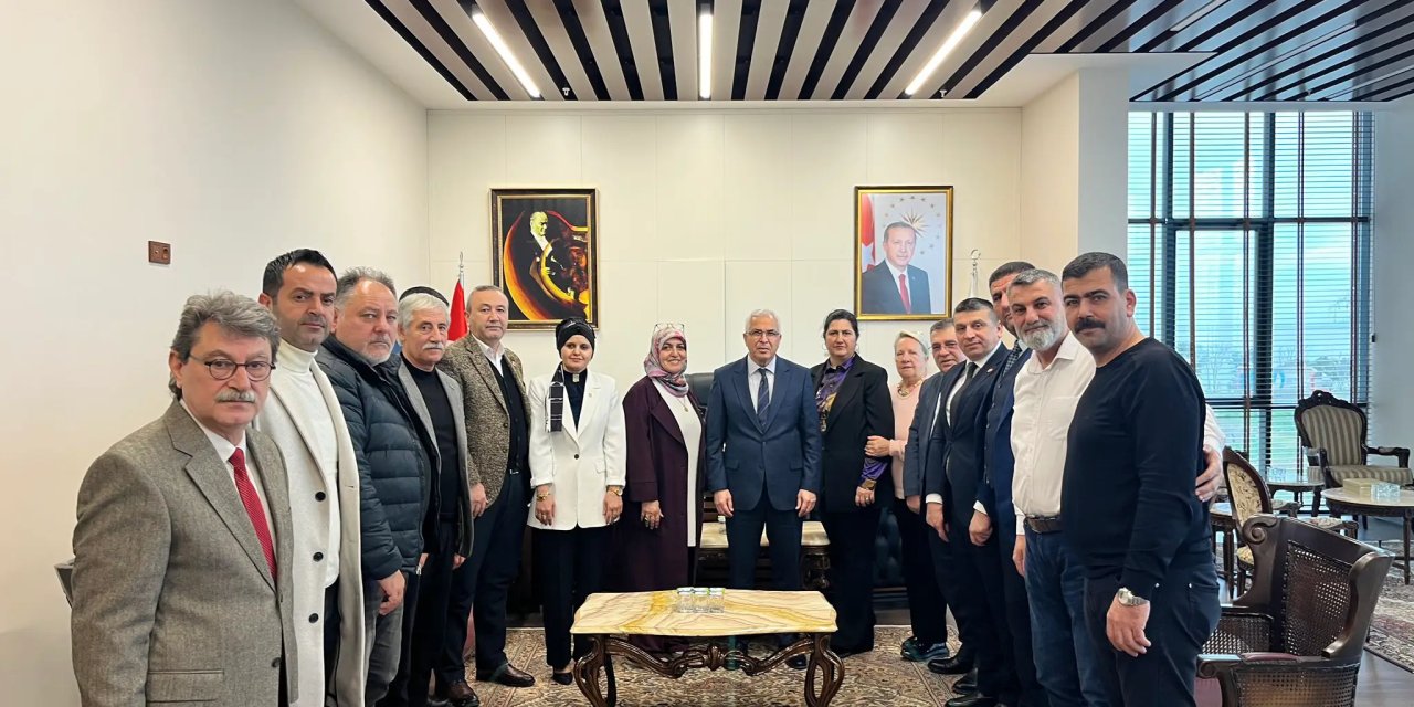 Muhtarlarından Kaymakam Dönmez’e Ziyaret