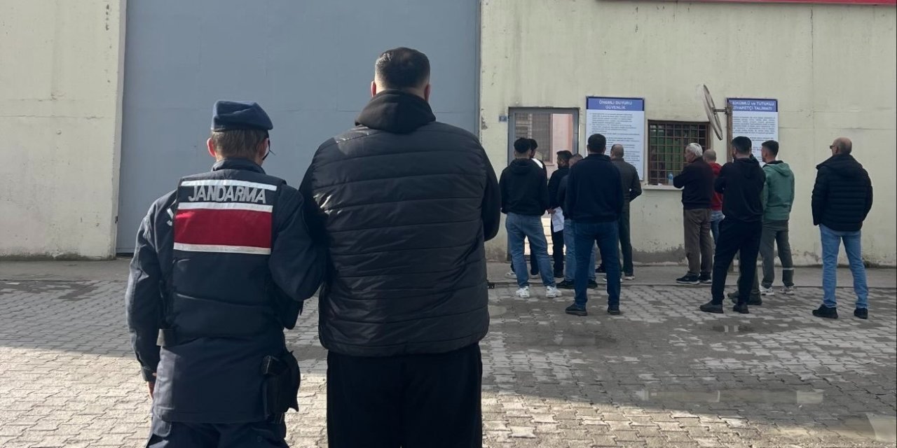 Aranan dolandırıcı operasyonla yakalandı