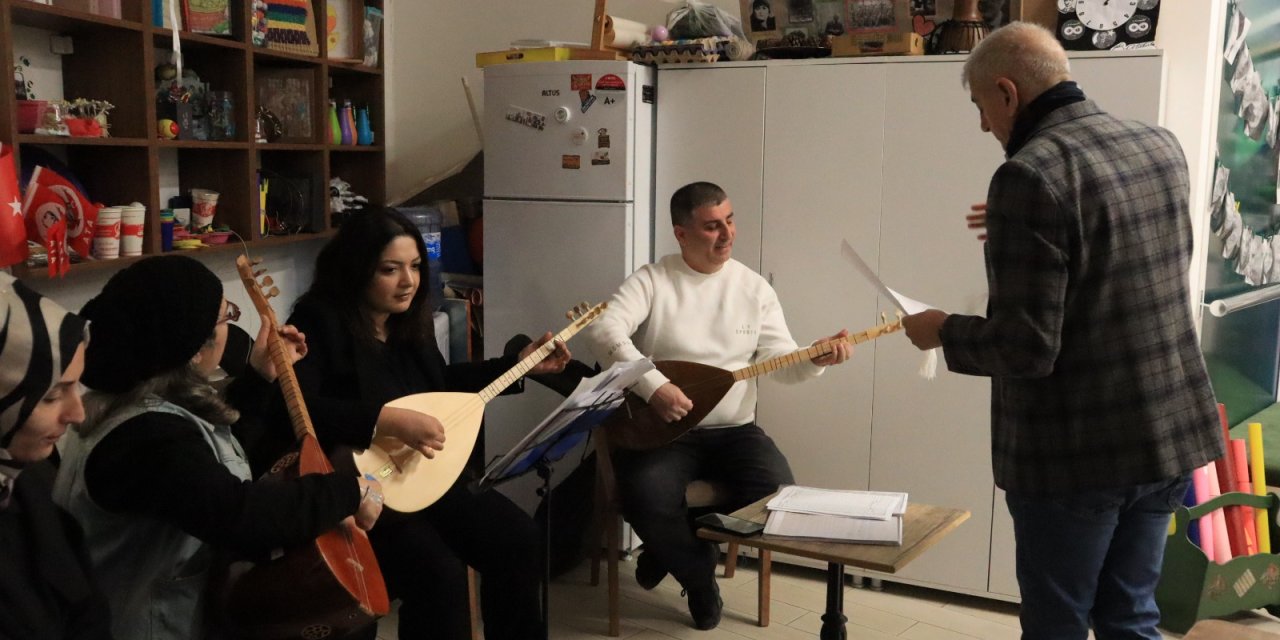 Alzheimer Yaşam Evi’nde anlamlı dinleti