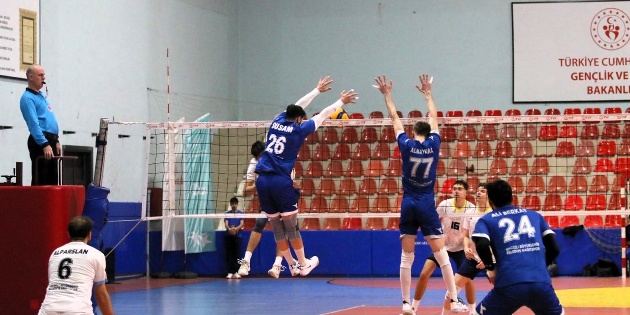 Kağıtspor, voleybolda “Efeler Ligi” diyor