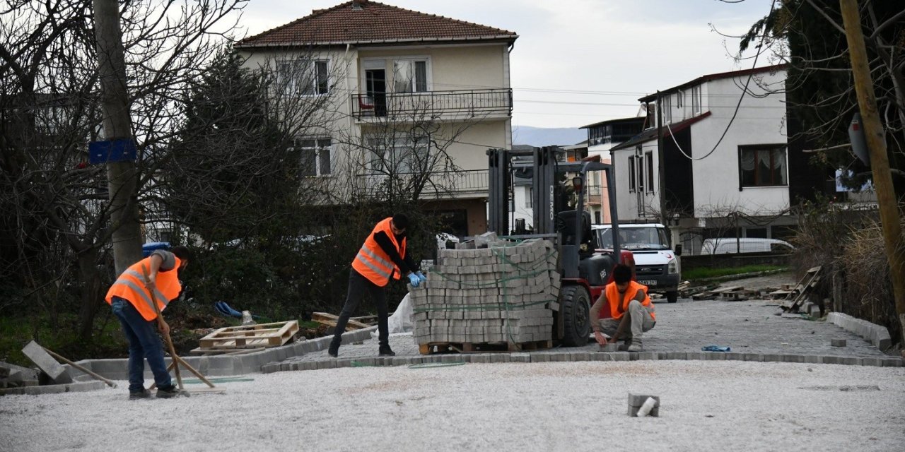 Cadde ve sokaklarda  üstyapı çalışmaları