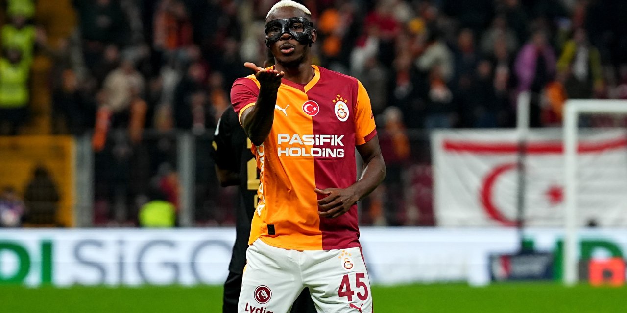 Victor Osimhen bu sezon 14. golünü attı