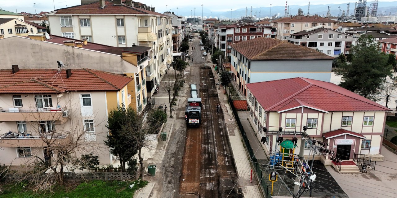 Körfez Petkimliler Caddesi’nde yoğun tempo