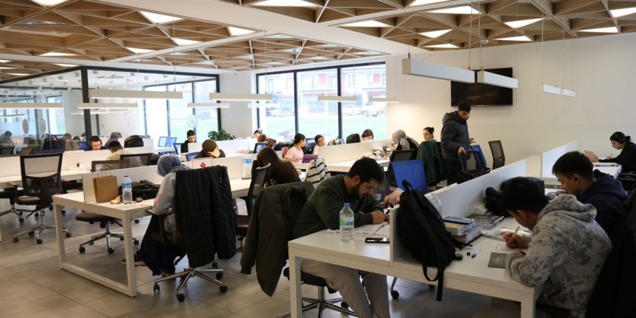 Öğrencilerin uğrak noktası oldu