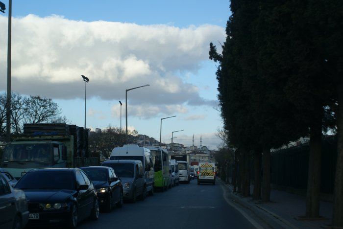 Burası neden tıkanıyor ?