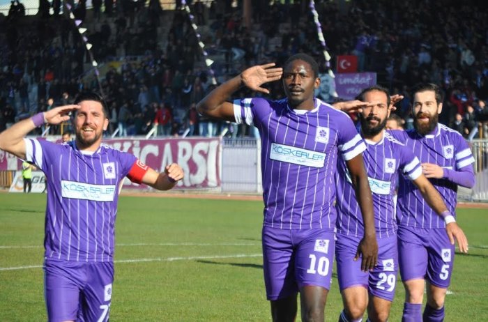 GOLÜ ATTI ASKER SELAMINI ÇAKTI