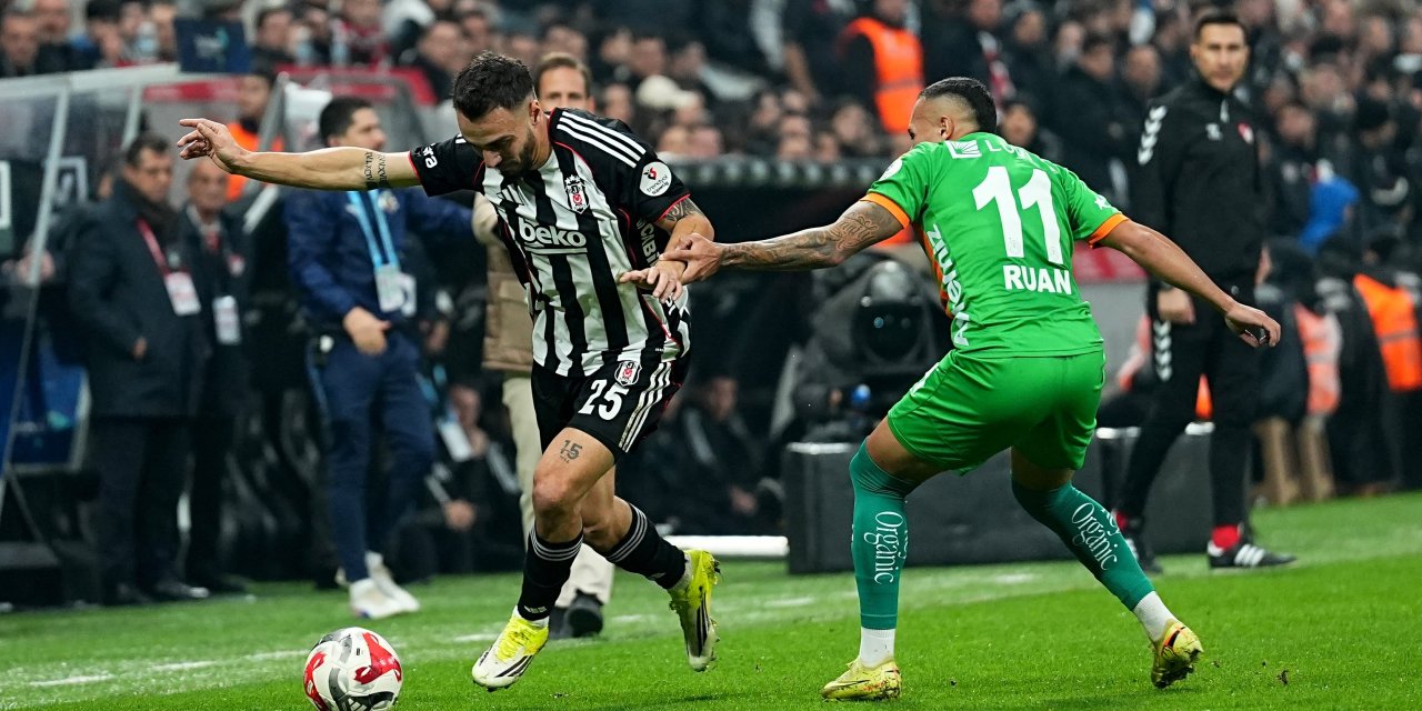 Trendyol Süper Lig: Beşiktaş: 2 - Corendon Alanyaspor: 2 (Maç sonucu)