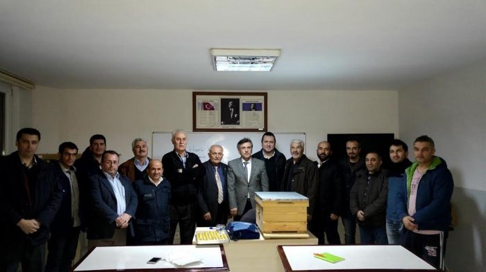 Çayırova’da 51 arıcı sertifika aldı