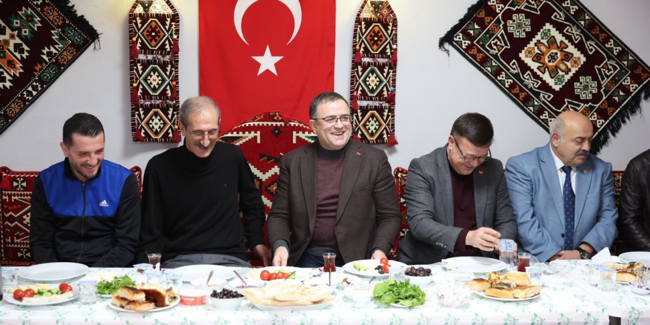 Başkan Gökçe STK´ları Yalnız Bırakmıyor