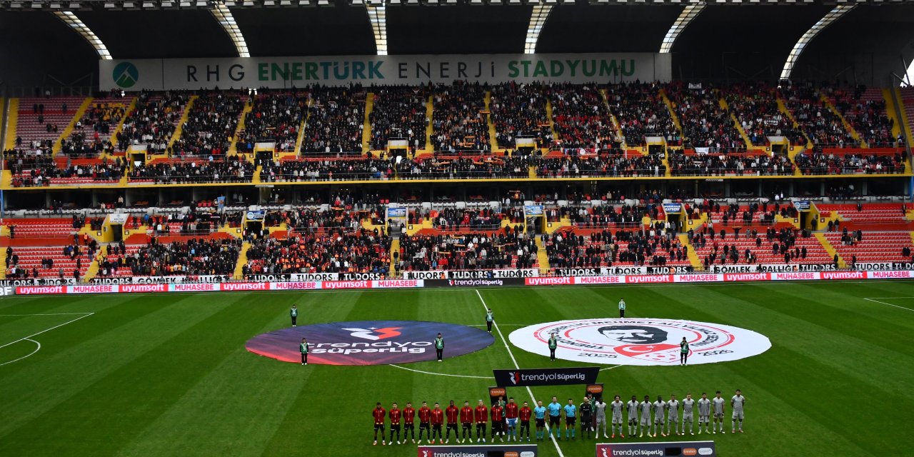 TRENDYOL SÜPER LİG:    Kayserispor: 1 - Kocaelispor: 2