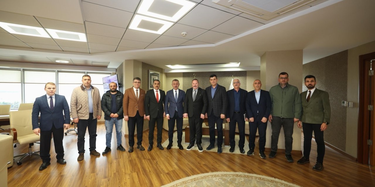 Başkan Büyükakın’ın yoğun ziyaretçi trafiği