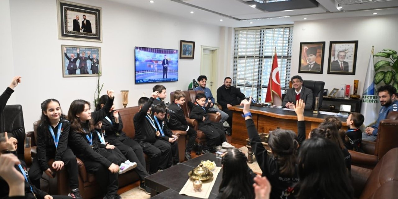 Şampiyon Karateciler Kocaman’ın Konuğu Oldu