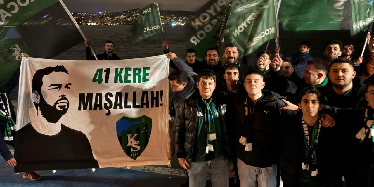 Kocaelisporlu taraftarlardan,  Selçuk İnan'a 41. yaş sürprizi