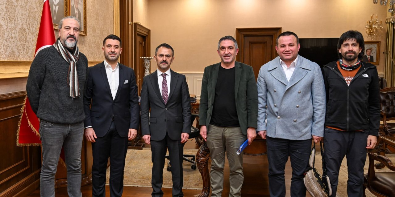 Dağcılık Federasyonu  Vali Aktaş'ı Ziyaret Etti