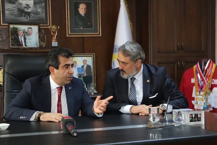VALİ GÜZELOĞLU AMATÖRLERİ ZİYARET ETTİ