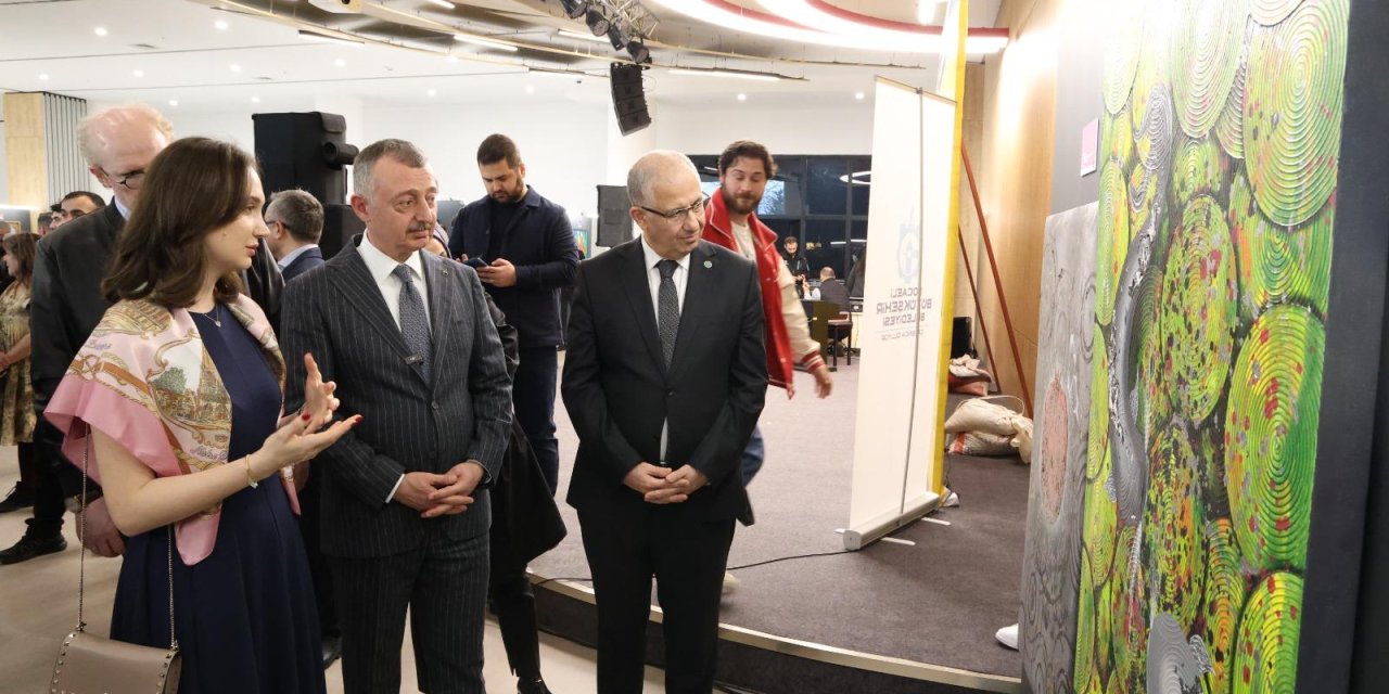 Başkan Büyükakın: “Kocaeli'yi sanatın da merkezi yapacağız"