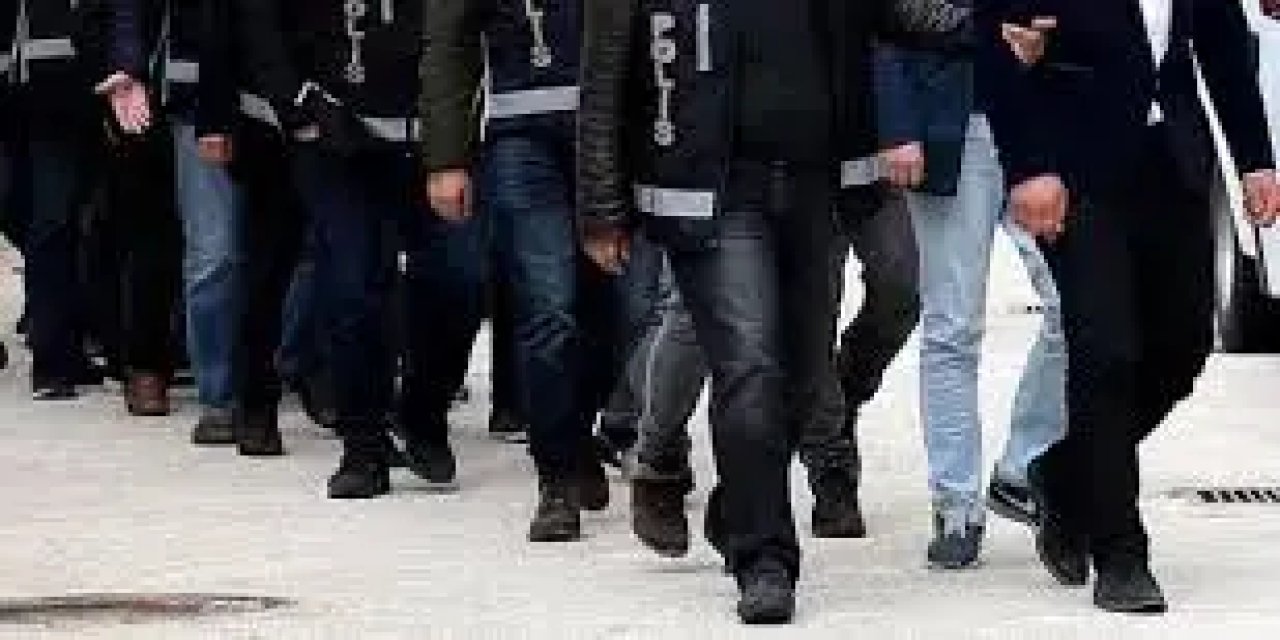 1,3 kilo altın gasp eden şebekeye operasyon