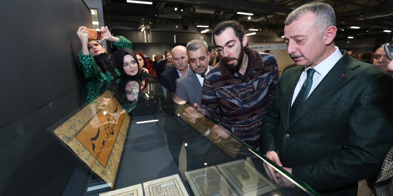 Mukaddes Emanetler ve Ramazaniyyeler Sergisi açıldı