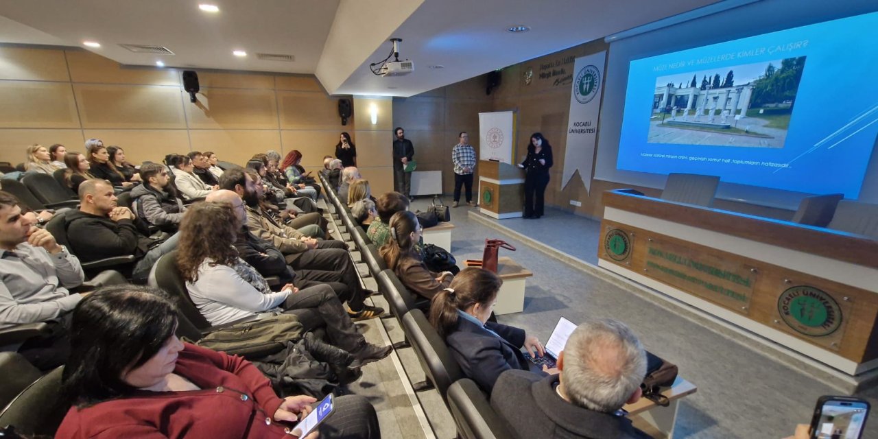 KOÜ’de Müzecilik Paneli