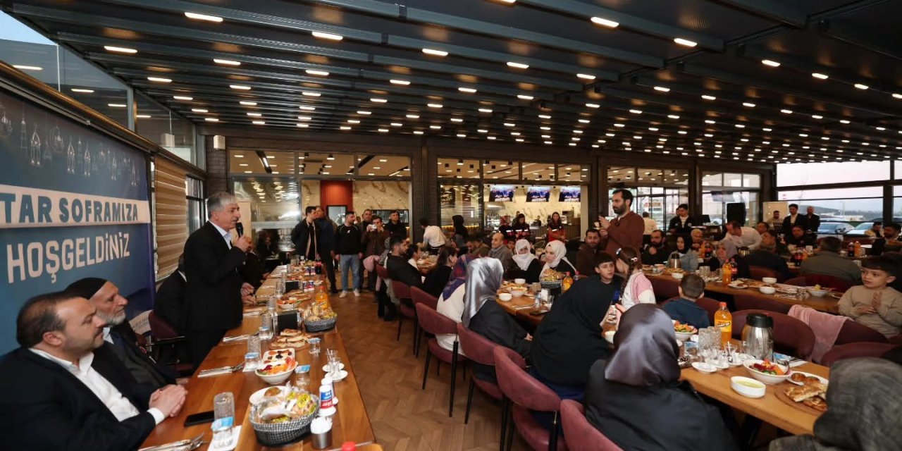 Dilovası’nda Şehit Aileleri ve Gazilerle İftar