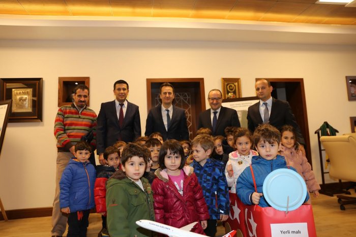 Rektörden yerli otomobil istediler