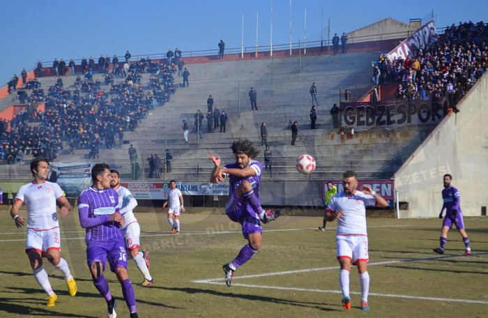 GÜLE OYNAYA GİTTİK HEZİMETLE DÖNDÜK