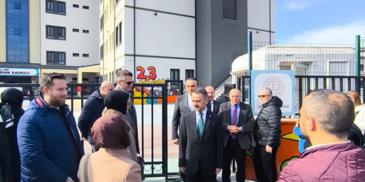 Vali Aktaş’tan, İzmit 23 Nisan İlkokuluna Ziyaret