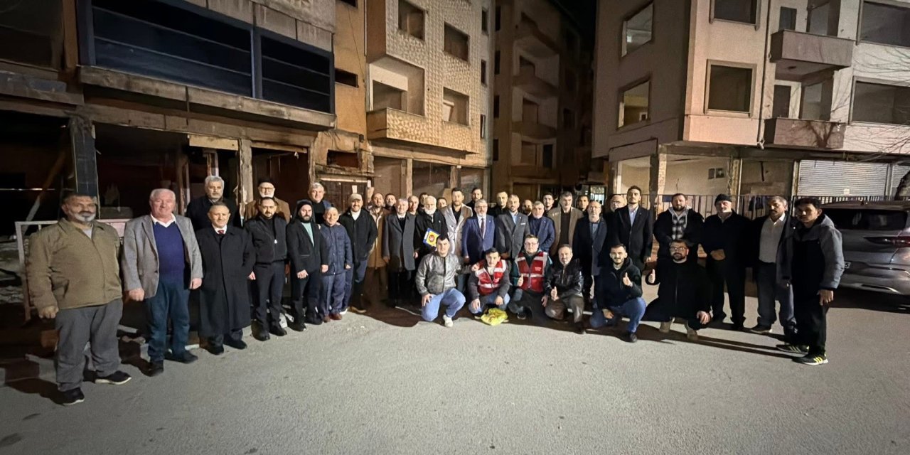 Yeniden Refah Partisi'nden  Akse Sapağı Esnafına Ziyaret