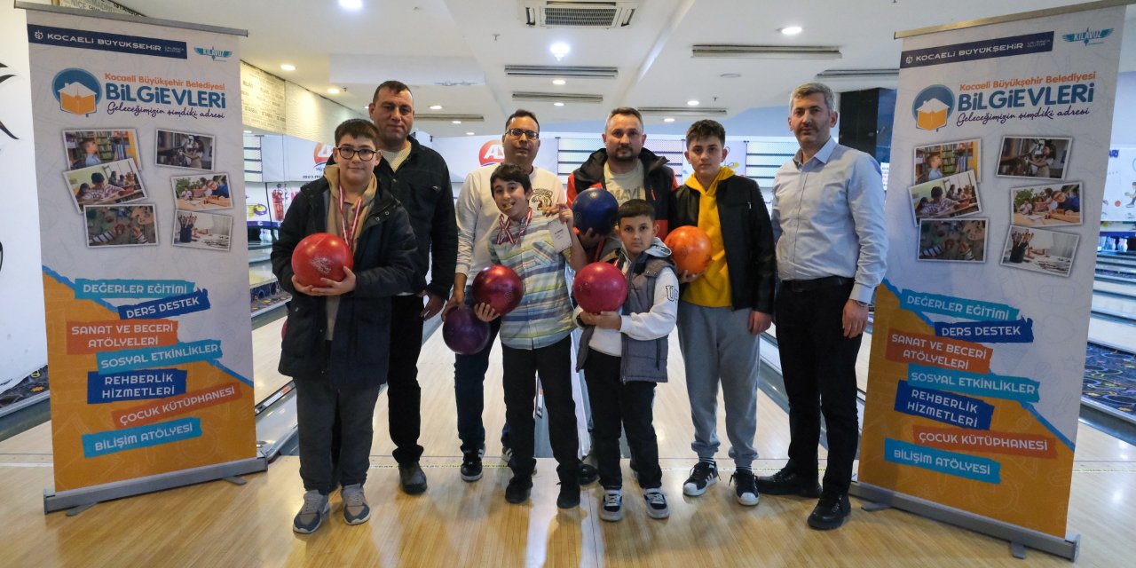 Bilgievleri’nden baba-oğul bowling turnuvası