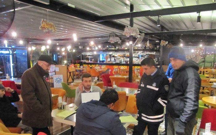 Büyükşehir ekiplerinden yılbaşı hazırlığı