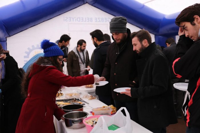 GTÜ öğrencilerinden Halep’e yardım kermesi