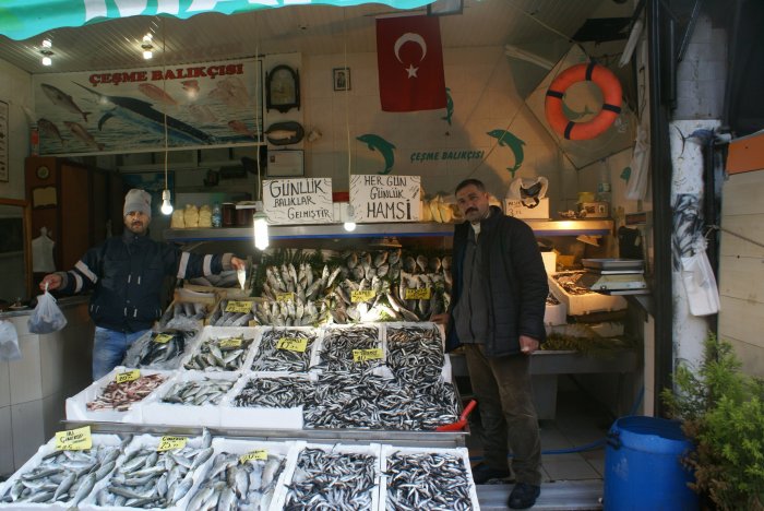 Gebze’de balık fiyatları artıyor
