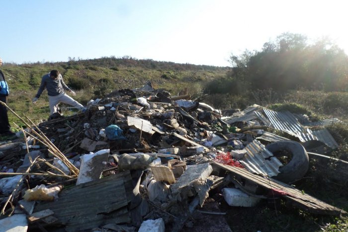 Kaçak atıkla mücadele sürüyor