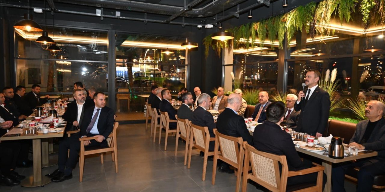 Vali Aktaş, Gebze' Belediyesi İftarında