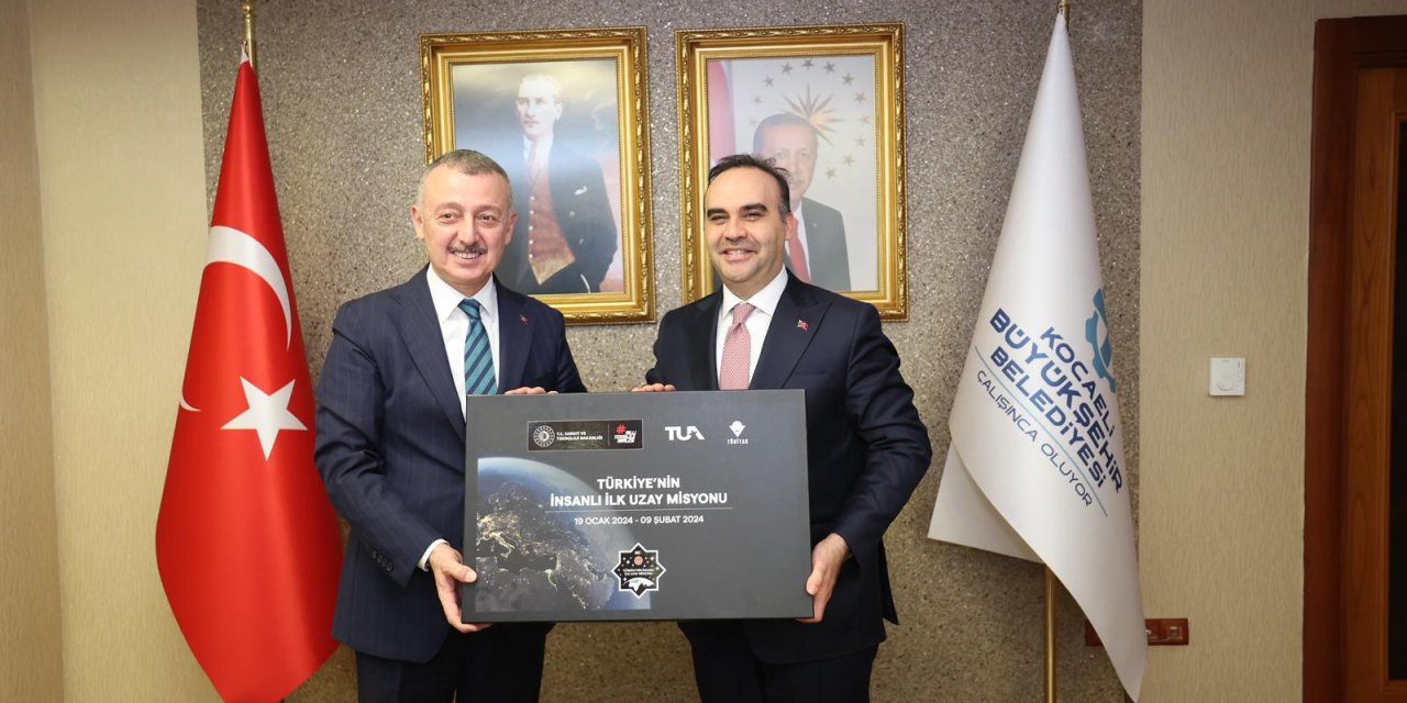 Bakan Kacır’dan Büyükşehir’e ziyaret