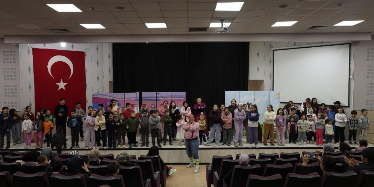 "Zorba Olma Kanka Ol" ile Değerler Eğitimi