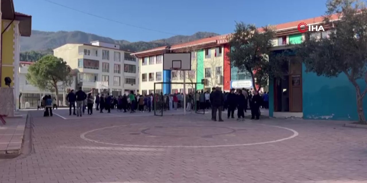 Denizli'de 5.1 büyüklüğünde deprem