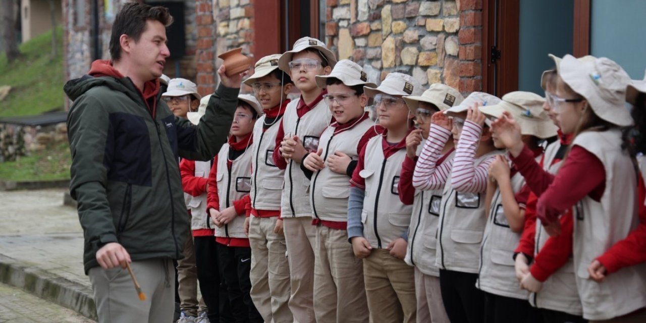 Miniklerden tarihe yolculuk