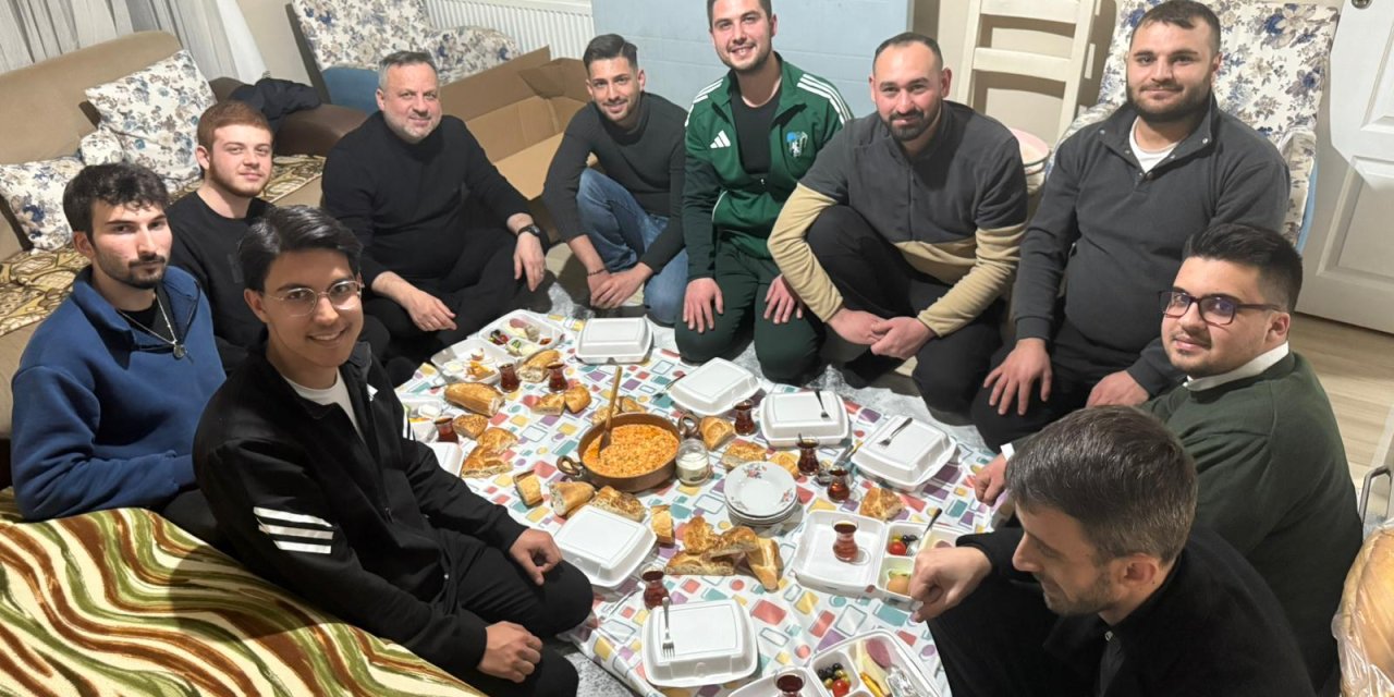 Öğrenciler İstedi, Dokuzlar Menemen Yaptı