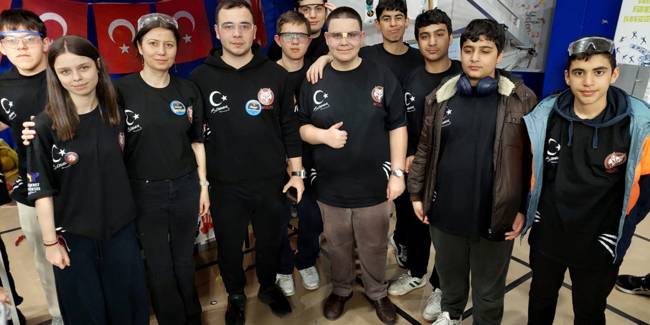 Gebze’nin Robotik Takımları FRC’de