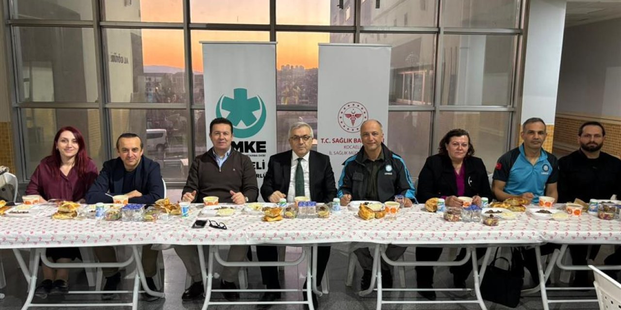 Pehlevan, UMKE Gönüllüleri  ile İftar Programında Buluştu