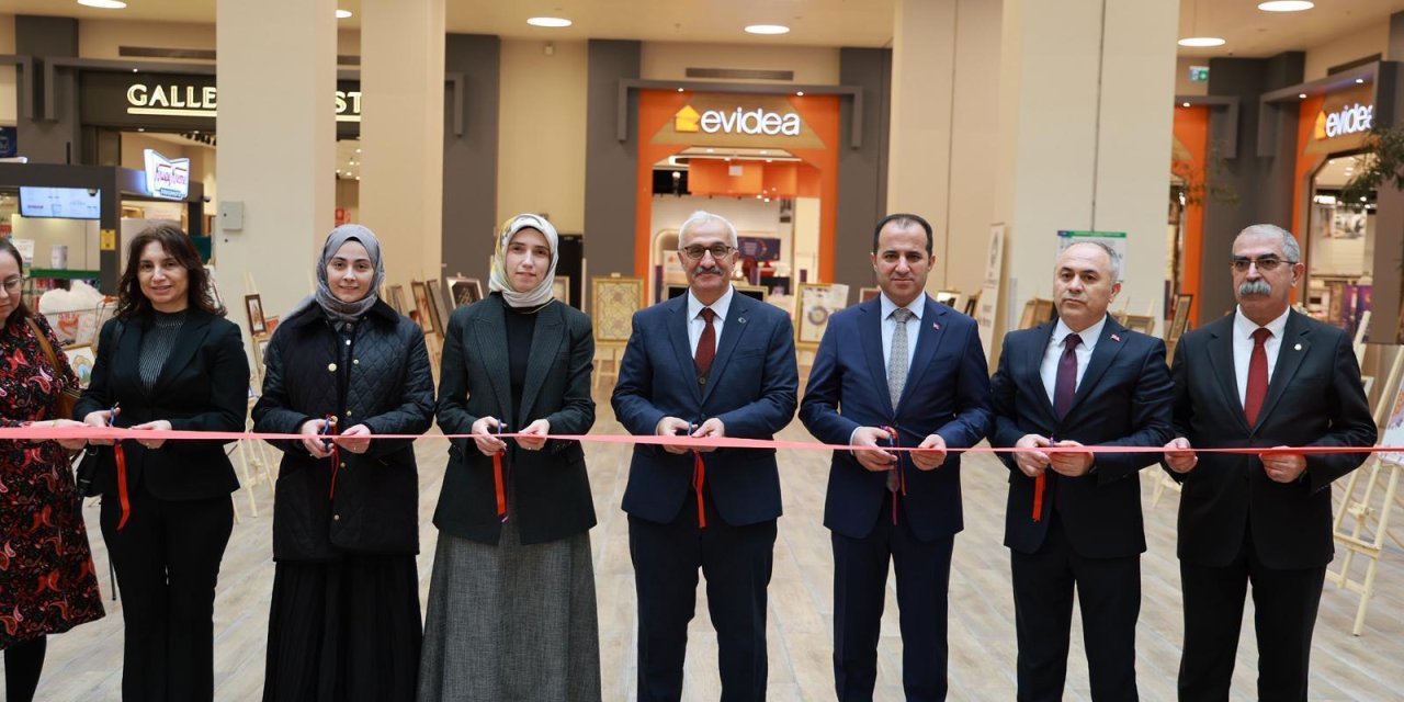 “Sanatın Diliyle Değerlerimiz”  Gebze’de Görücüye Çıktı
