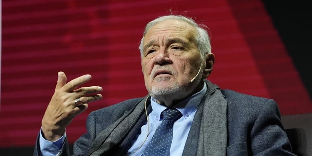 Ünlü Tarihçi İlber Ortaylı Hayatını Kaybetti