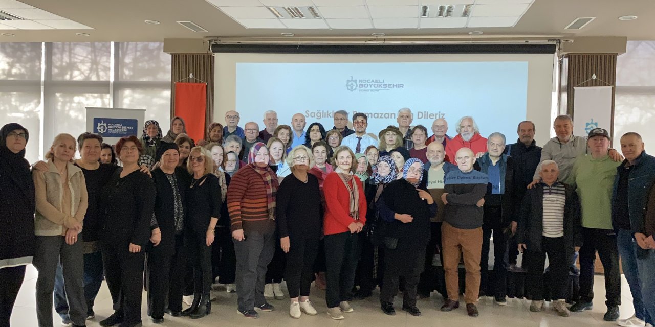 Saygınlar, iftar ve sahur sofrasında