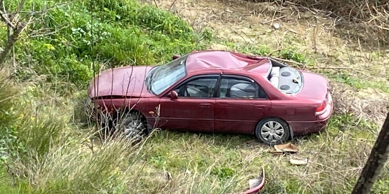 El freni boşalan araç  40 metre aşağıya uçtu
